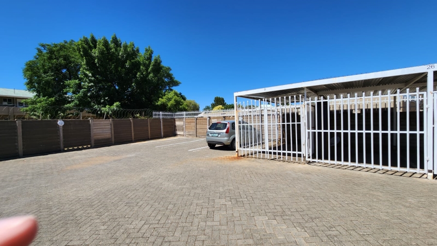 To Let 2 Bedroom Property for Rent in Wilgehof Free State